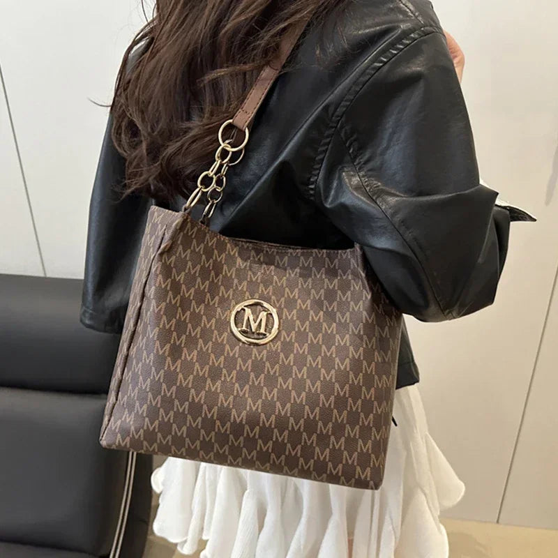 Sac Fourre-tout Polyvalent Motif Monogramme Chic