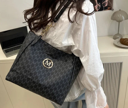 Sac Fourre-tout Polyvalent Motif Monogramme Chic