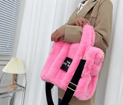 Sac Fourre-tout Peluche Violet Lettres Femme